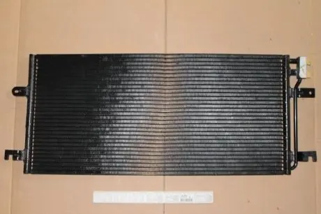 Радиатор кондиционера, 92-03 (645x308x16) (есть следы установки) KALE OTO RADYATOR 353140 UC