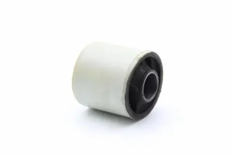 С/блок (без корпуса!) передн.рычага нижн.задн.Focus 98- Kautek FD-BS154