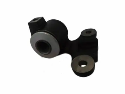 С/блок нижнего рычага прав.Scudo,Citroen Jumpy,Peugeot 95- Kautek FI-BS066