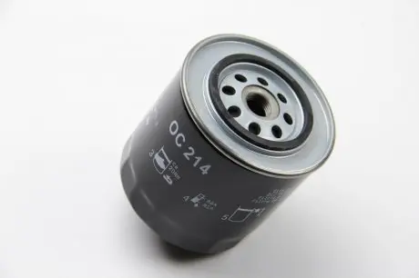 Фильтр масляный двигателя VW T4 1.9D 90-03, AUDI 100 2.0 82-, VOLVO KNECHT OC214