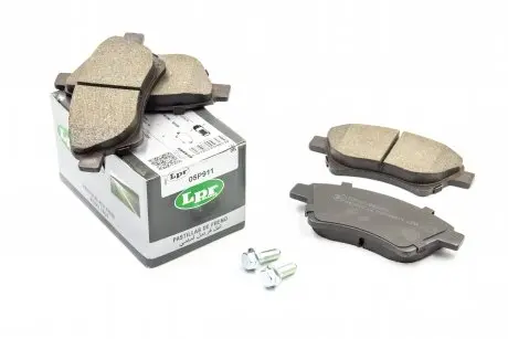 Тормозные колодки передние LPR 05P911