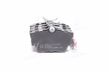 Тормозные колодки дисковые LPR 05P946