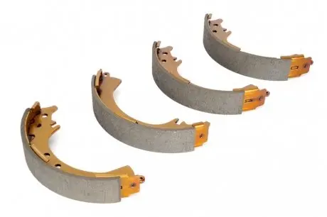 Колодки тормозные барабанные toyota camry 89-01 228,6x40 LPR 06680