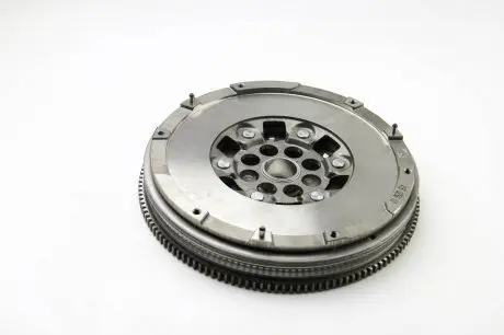 Двухмассовый маховик LuK 415025610