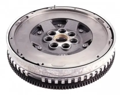 Маховик LuK 415 0383 10