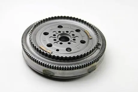 Двухмассовый маховик LuK 415044210