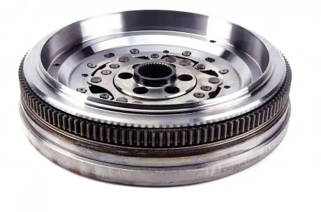 Маховик LuK 415 0618 09