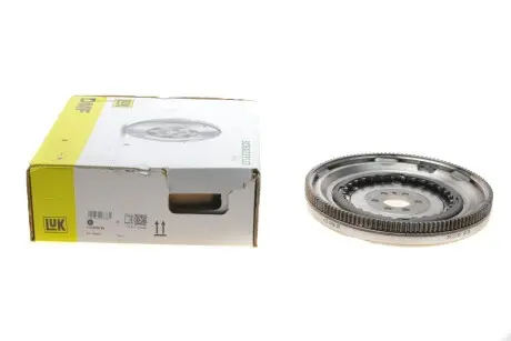 Маховик LuK 415 0768 09