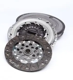 Комплект сцепления с маховиком LuK 600 0094 00