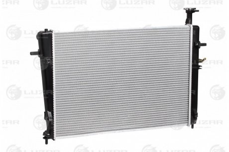 Радиатор охлаждения sportage 2.0/2.7 (04-) акпп LUZAR LRc 0885 (фото 1)