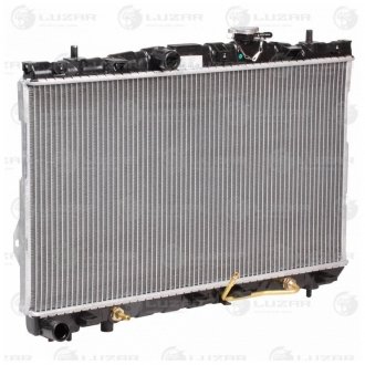 Радиатор охлаждения elantra 1.6/1.8/2.0 (01-) акпп (алюм) (660*375*18) (25310-2d110) LUZAR LRc HUEl002D2 (фото 1)