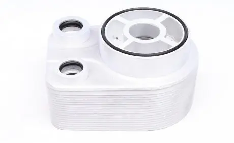 Радиатор масляный MAHLE ORIGINAL CLC 196 000S