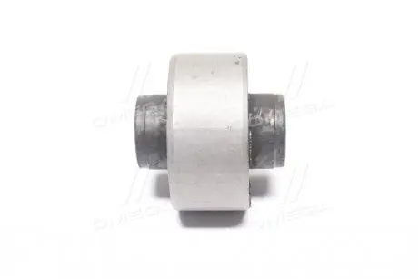 Шт. сайлентблок перед важіля MANDO DCC010829