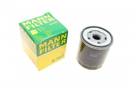 Масляный фильтр MANN-FILTER W 7043 (фото 1)