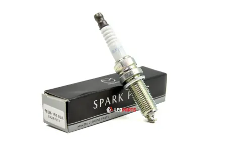 Оригинальная свеча зажигания (ILKAR7L11) MAZDA PE5R18110A