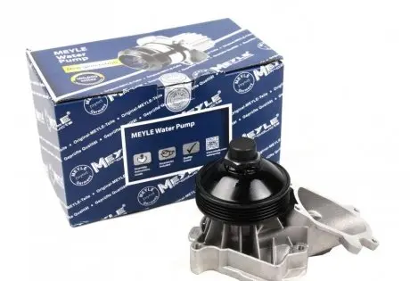 Насос водяной MEYLE 313 220 0004