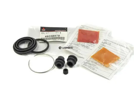 Оригинальный ремкомплект заднего суппорта MITSUBISHI 4605B979