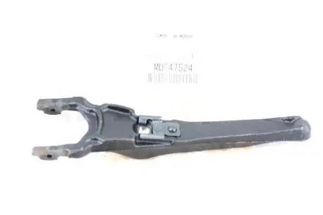 Вилка сцепления MITSUBISHI MD747524