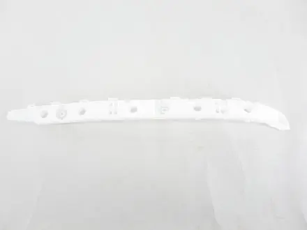 Кронштейн заднього бампера Rogue, X-trail T32 лівий NISSAN 852214BA1A