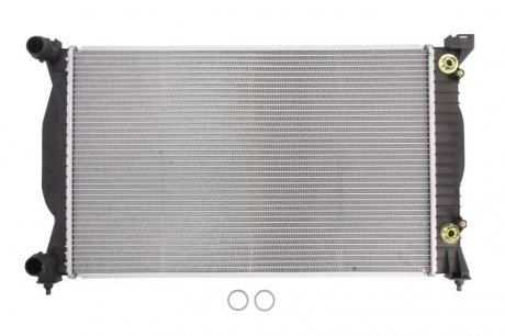 Радиатор системы охлаждения NISSENS 60305A (фото 1)