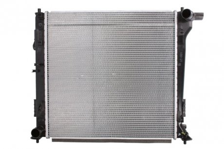 Радіатор системи охолодження NISSENS 606098 (фото 1)