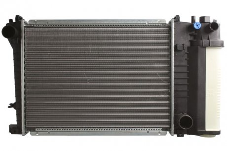 Радиатор системы охлаждения NISSENS 60735A