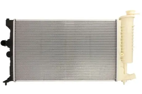 Радіатор, охолодження двигуна NISSENS 61399A