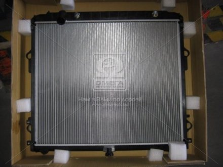 Радиатор системы охлаждения NISSENS 646827 (фото 1)