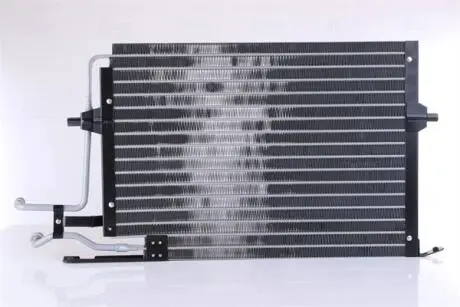Радiатор кондицiонера NISSENS 94189