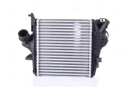 Интеркулер NISSENS 961304