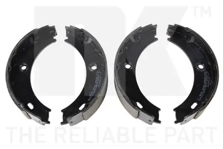 Комплект тормозных колодок, стояночная тормозная система NK 2733678