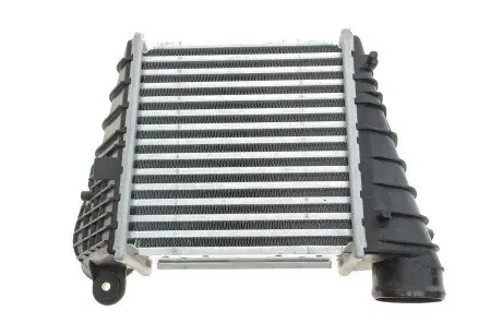 Интеркулер NRF 30847