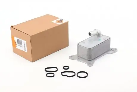 Радиатор масляный (теплообменник) OM651 NRF 31822