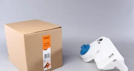 Бачок расширительный NRF 454021