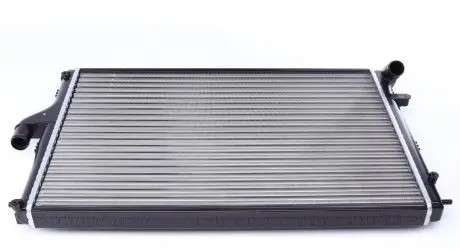 Радиатор системы охлаждения двигателя (1.5 dci) NRF 53092