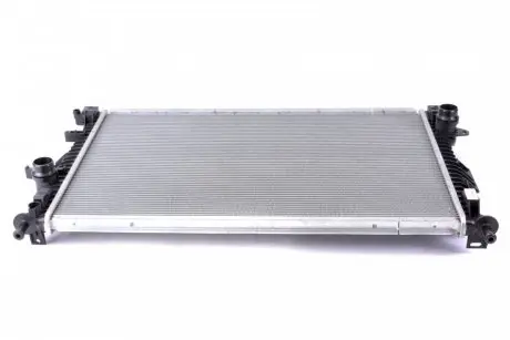 Радиатор системы охлаждения NRF 53737