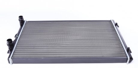 Радиатор охлаждения NRF 53816A (фото 1)