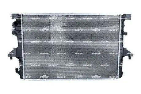 Радіатор охолодження VW Transporter VI.0/2.0D 04.15- NRF 560013