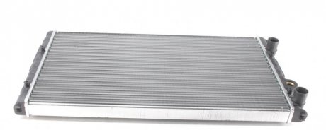 Радиатор охлаждения NRF 58093 (фото 1)