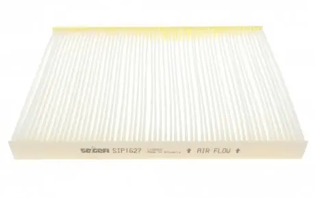 Фильтр салона Caddy 96-04/Golf 92-98/Passat 01-05/Octavia 96-11 Purflux AH104