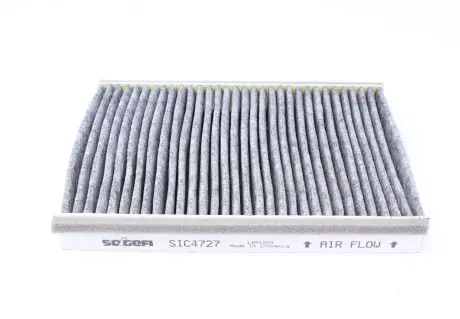 Фильтр салона Fiat 500L/500X 12- (угольный) Purflux AHC396