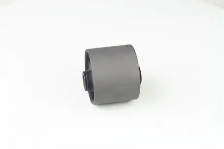 Сайлентблок рычага RBI M25V75E