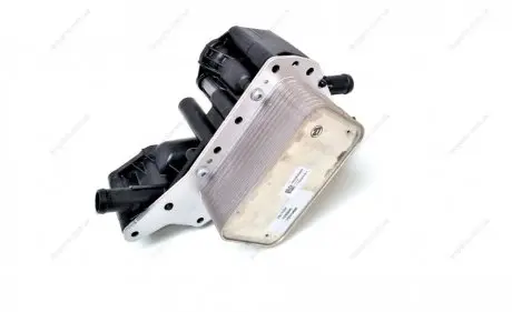 Корпус масляного фильтра 1,6 dci Trafic III, Megane III RENAULT 152085948R