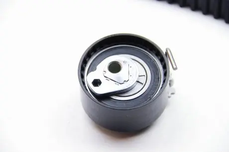 Комплект ремня ГРМ RENAULT 7701476745