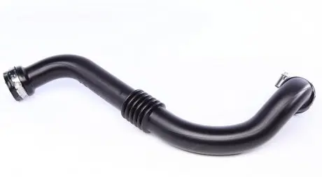 Патрубок интеркулера RENAULT 8200658187