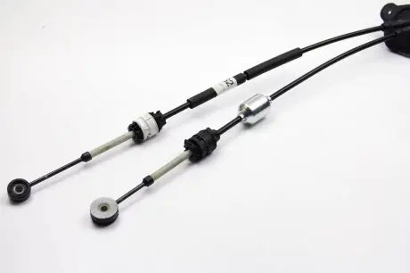 Трос куллисы кпп, opel movano; master 2.3dci 10- (fwd) RENAULT 82 01 083 201