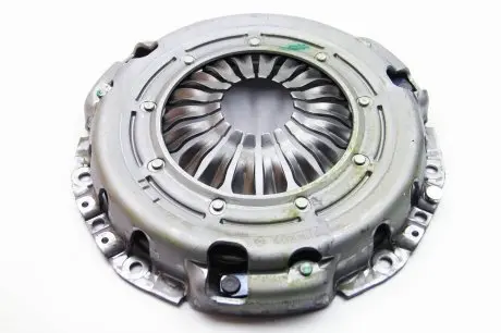 Сцепление 2,0/2.5 dci trafic ii, master ii 2006- RENAULT 8201516550