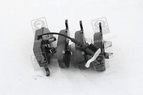 Тормозные колодки skoda fabia, octavia, vw caddy передние RIDER RD.3323.DB1386 (фото 1)