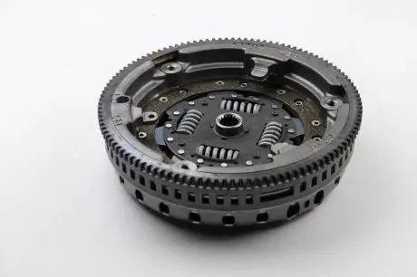 Комплект сцепления smart city-coupe/fortwo/roadster "0,7 "02-07 SACHS 3089000033