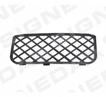 Решітка в бампер Signeda PVG99182GAR